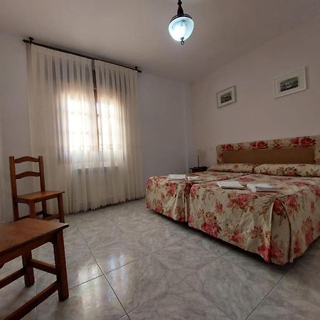 Hostal Restaurante Villa De Sepúlveda Εξωτερικό φωτογραφία
