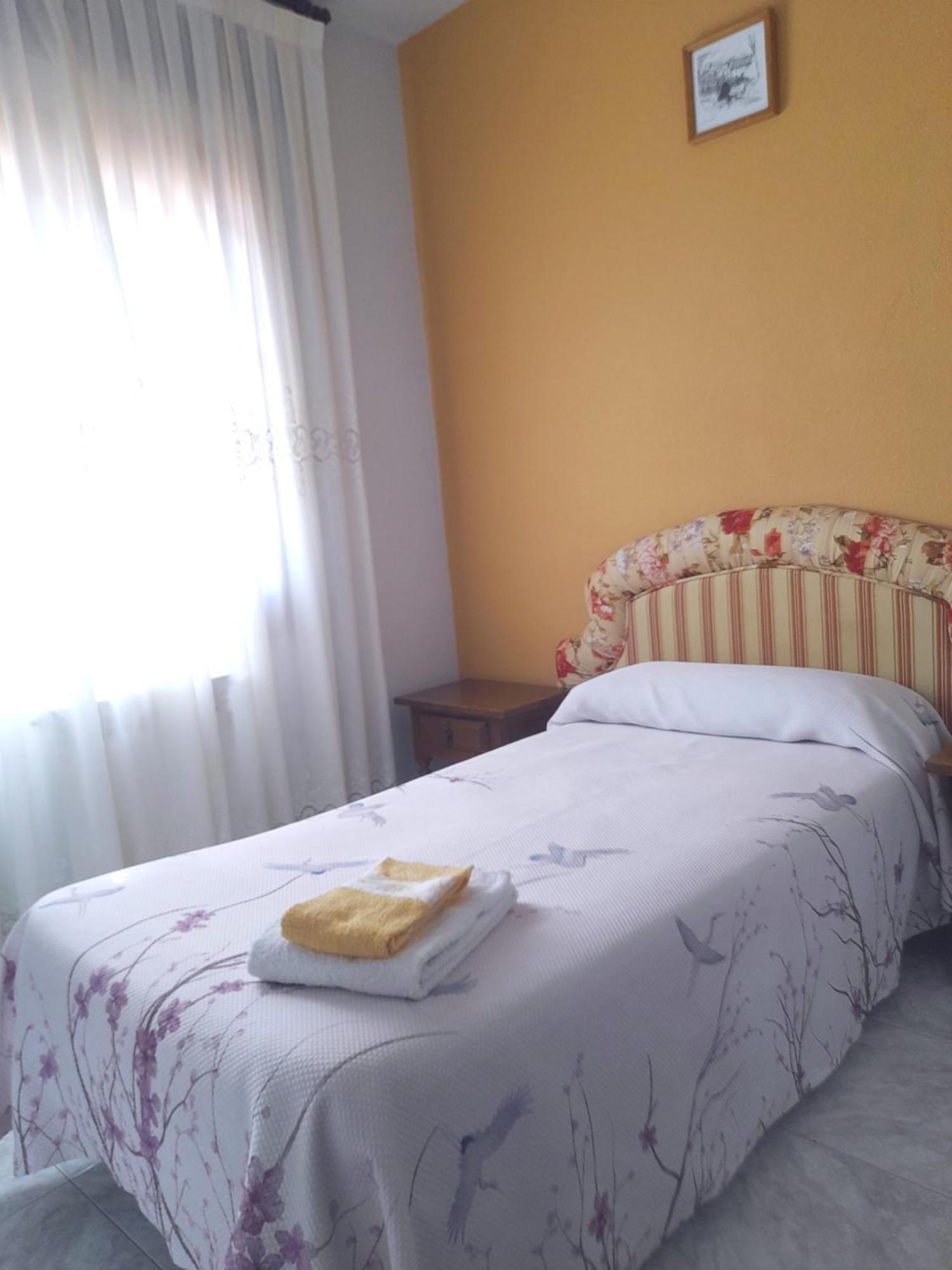 Hostal Restaurante Villa De Sepúlveda Δωμάτιο φωτογραφία